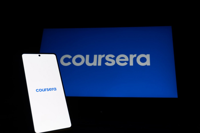 İlk Türk Kadın İngilizce Öğretmeni